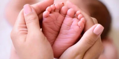 أطفال الأنابيب والتلقيح الصناعي